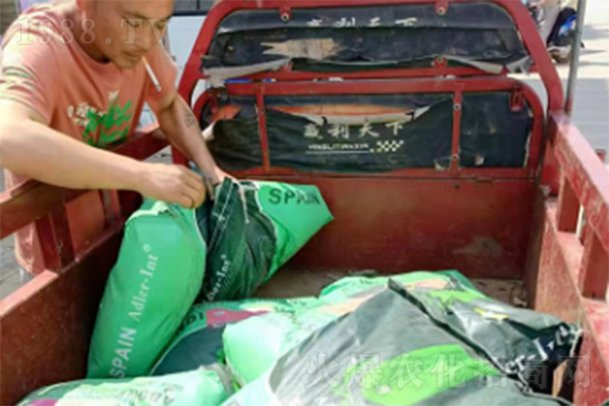 ��(f��)�Ϸʝq�r(ji��)���� �����@�׿�߶��M(j��n)�����ͷʅs�����Ј�(ch��ng)���G�G��